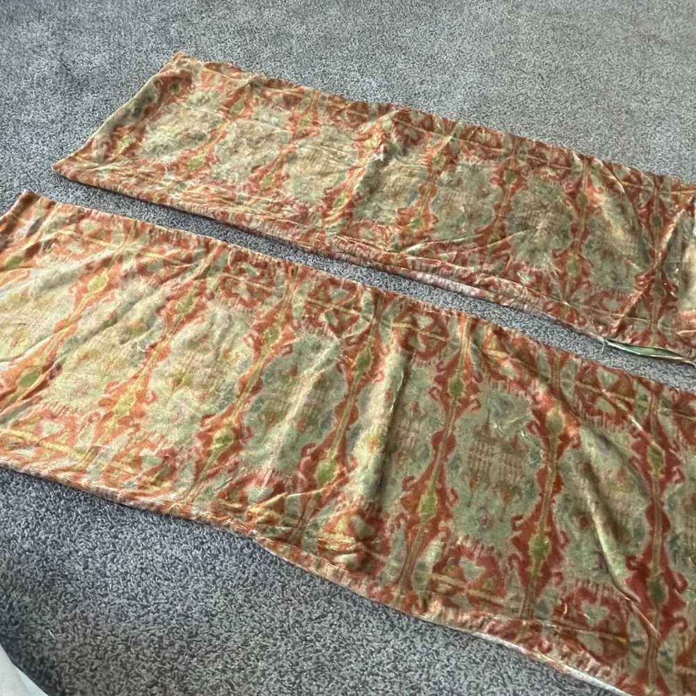 Pottery Barn Set Of 2 Velvet Lumbar Pillow Covers 36